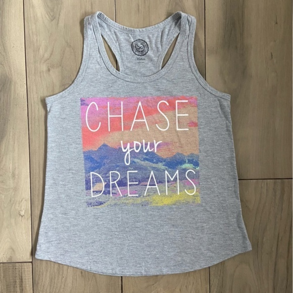 SO Chase‎ Your Dreams Grey Racer Back Tank Top Juniors Size Medium